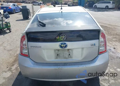 2012 Toyota Prius Two z USA, uszkodzony, nr VIN JTDKN3DU5C1511341